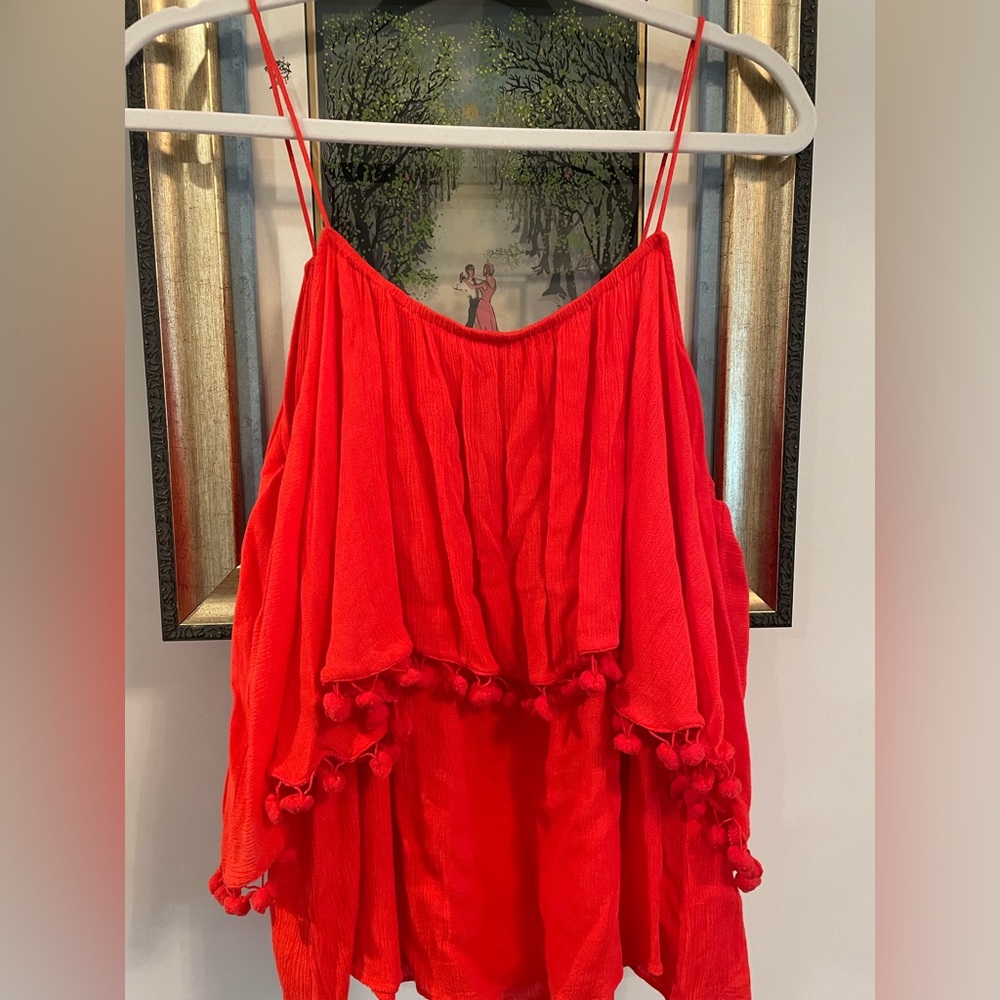 Red pom detail tank top